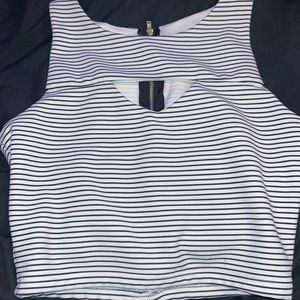 Small black and white Womens top